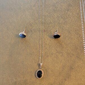 Black Onyx Pendant Set